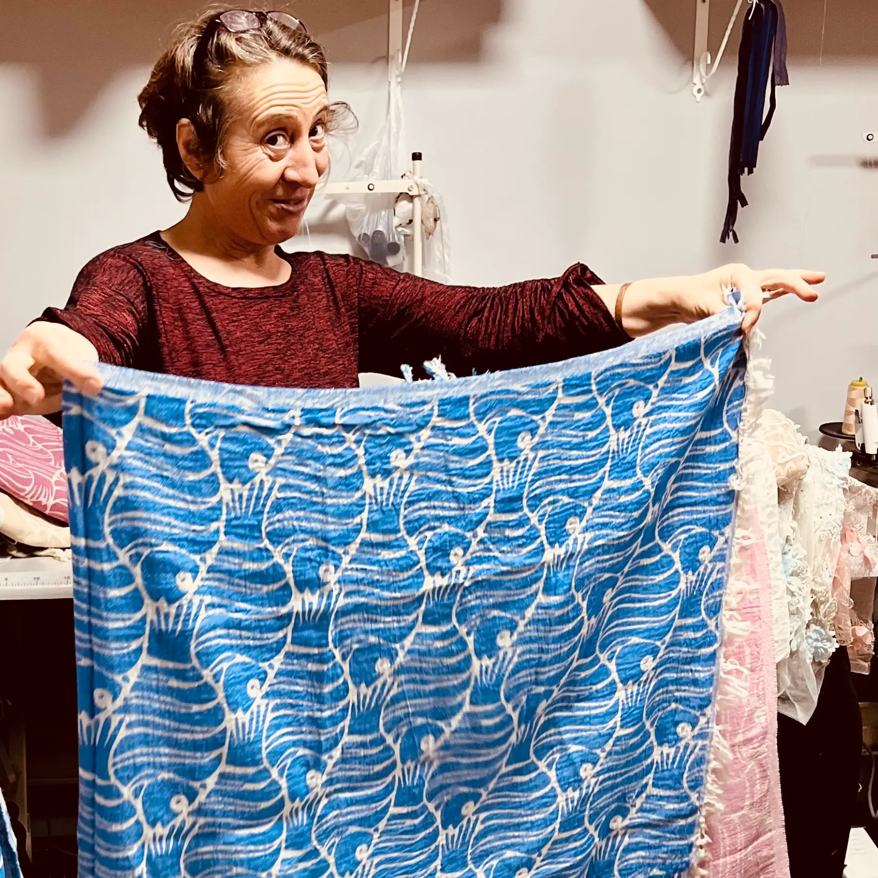 What aunt Esra says, and what she does